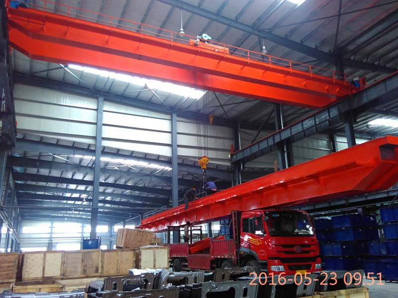 汽車(chē)制造行業(yè)LH25t雙梁橋式起重機(jī)